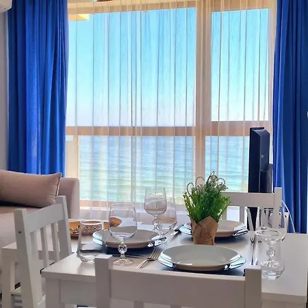 Lejlighed Sea View 2 *